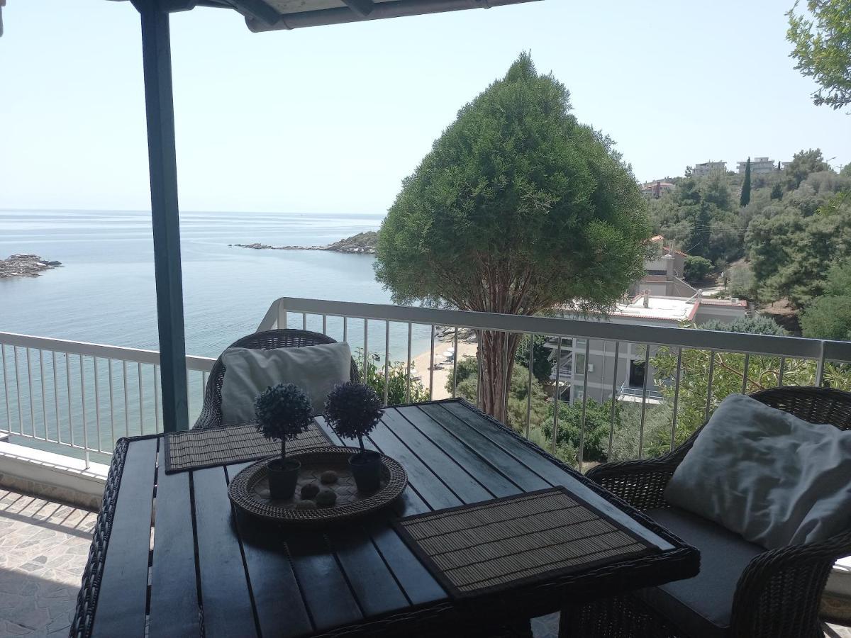 Balcony By The Sea Apartment PalaiónTsiflíkion Exterior foto
