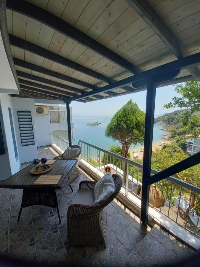 Balcony By The Sea Apartment PalaiónTsiflíkion Exterior foto