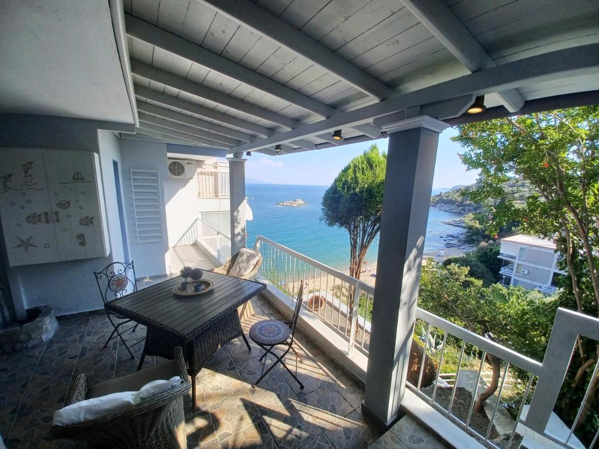 Balcony By The Sea Apartment PalaiónTsiflíkion Exterior foto