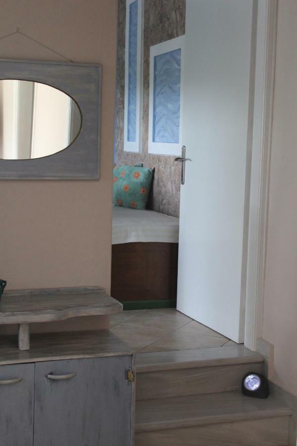 Balcony By The Sea Apartment PalaiónTsiflíkion Exterior foto