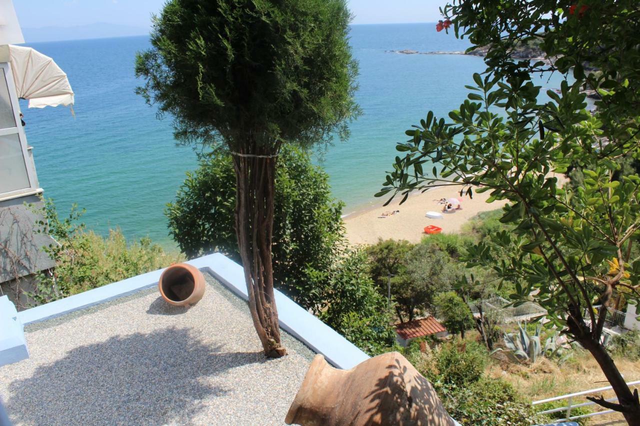 Balcony By The Sea Apartment PalaiónTsiflíkion Exterior foto